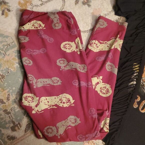 Bundle of motorcycle leggings & t-shirt, freedom motorcycle - Picture 5 of 8